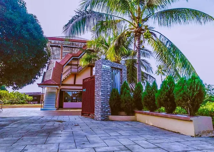 La Plumerias 리조트 2*
