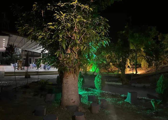 리조트 La Plumerias 2*