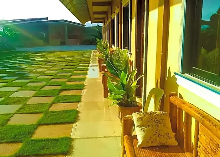La Plumerias 2*