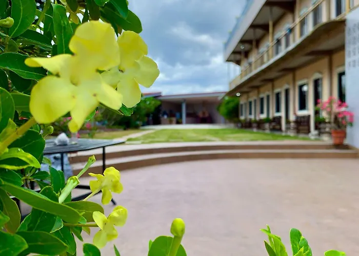 La Plumerias 2* 莫阿尔博阿